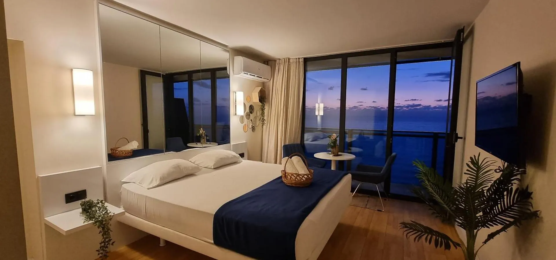 Orbi City - High Class Apartment Batumi
